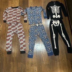 Kids size 6 cotton pajamas